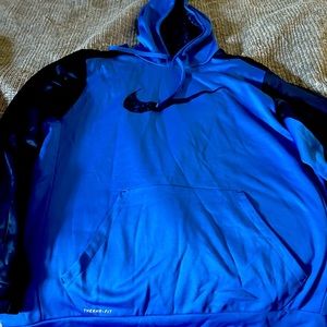 Nike hooded sweatshirt size 2xl
